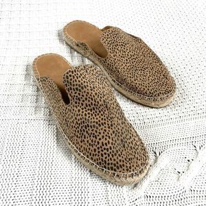 Universal Thread Leopard Slip On Mules size 8.5